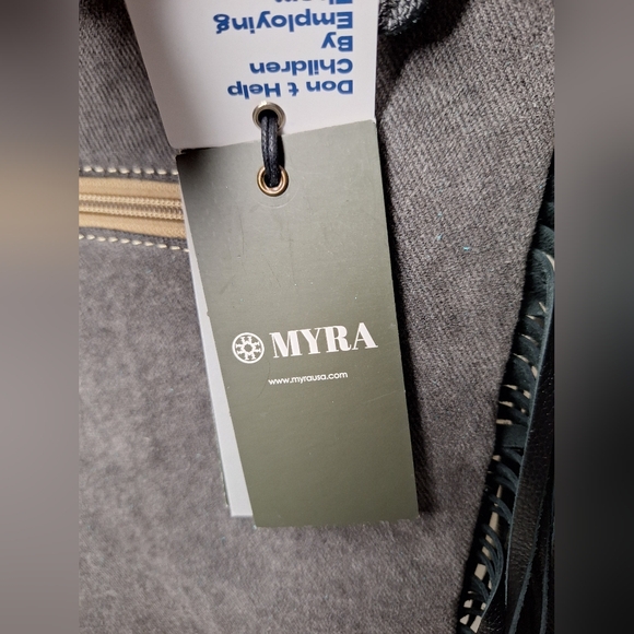 Myra Bag Black & Brown Cowhide Tooled Leather & Fringe Sholder Or Crossbody Bag - Picture 6 of 10